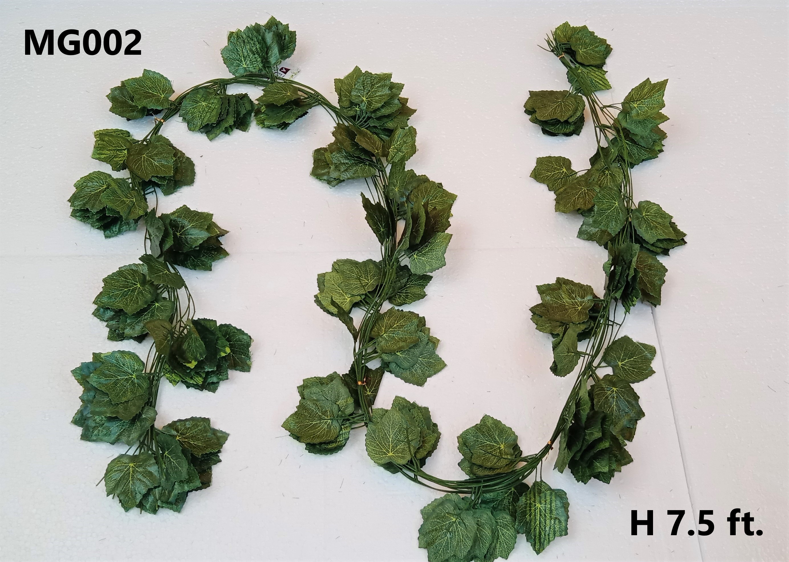 MG002 Leaf Garland