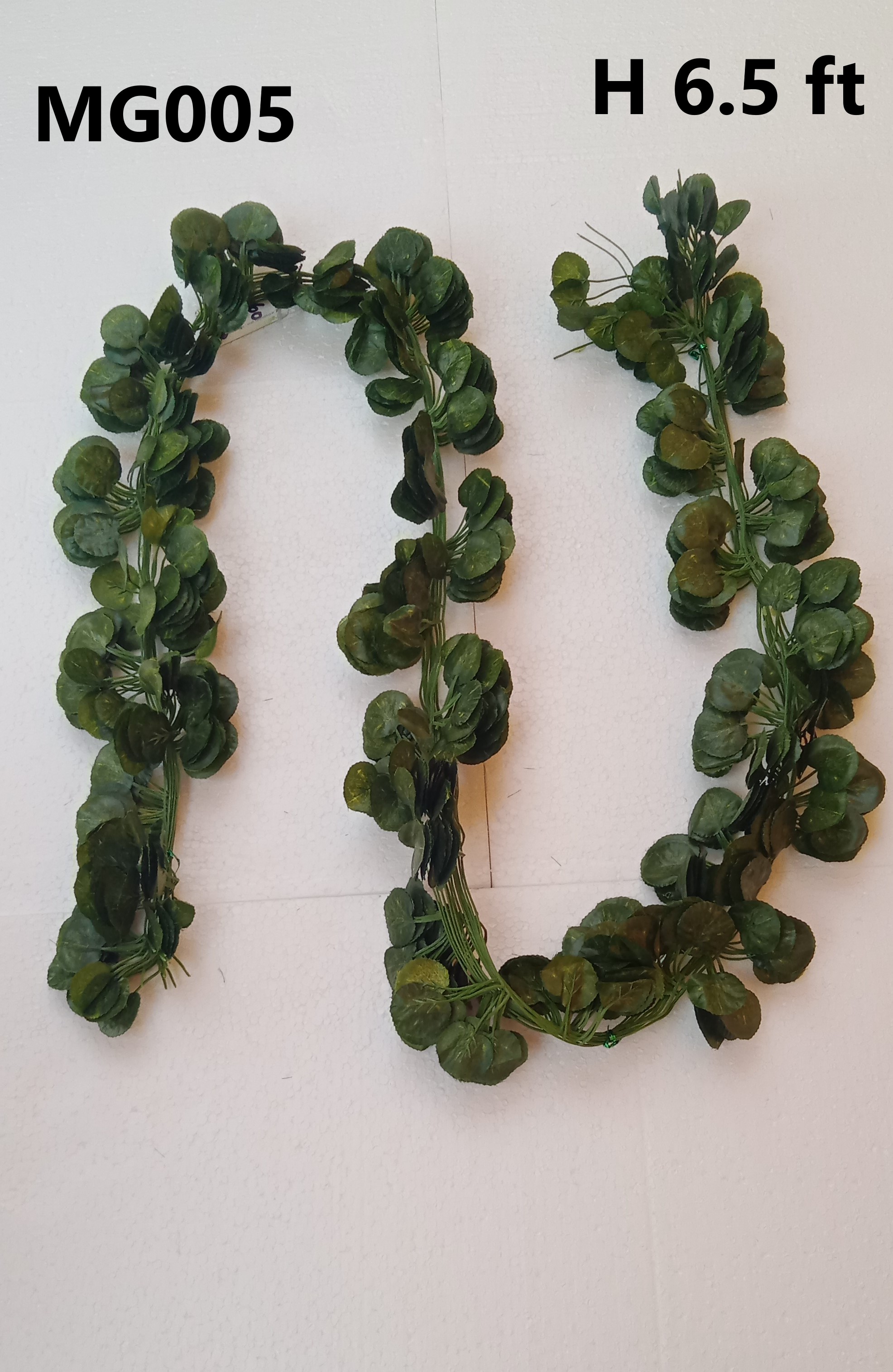 MG005 Leaf Garland